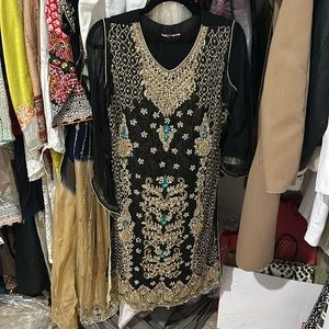 Pakistani Indian desi outfit